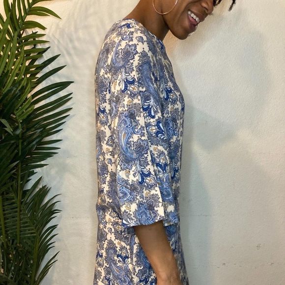 By H&amp;M Blue And Beige Printed Dress - Picture 5 of 10